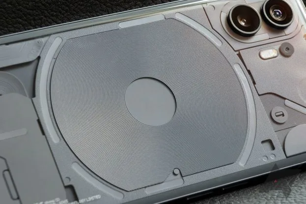 nothing phone 2 charging coils