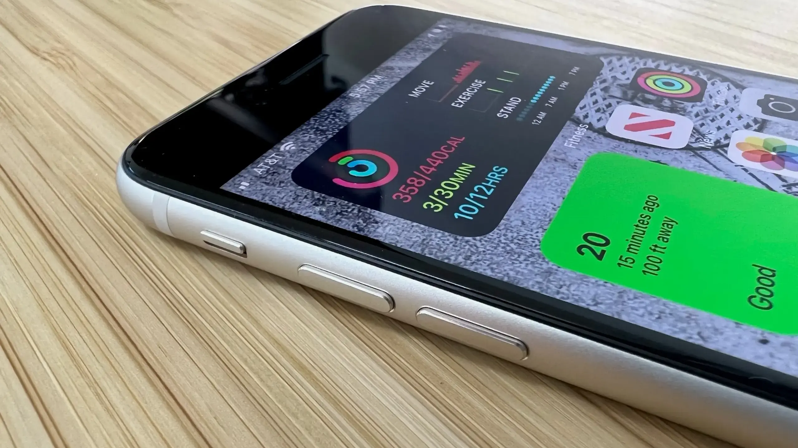 iphone se 2022 5 scaled e1731435401109