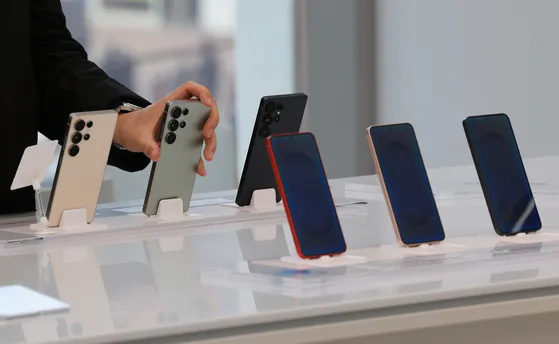 sansung galaxy costs