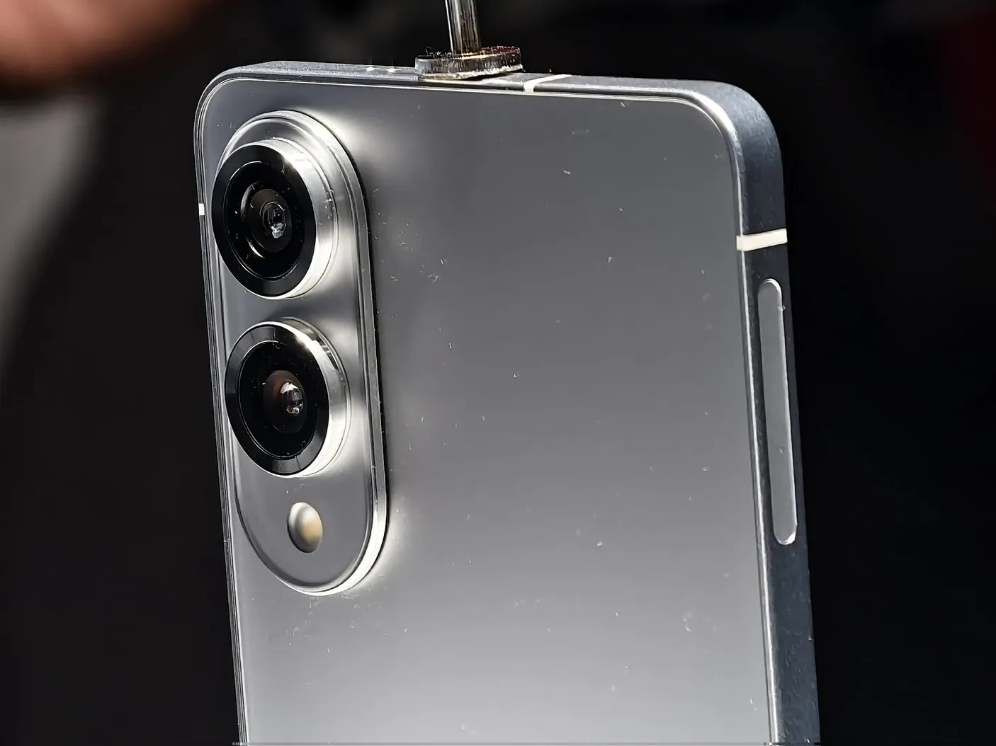 Save $400 on Samsung’s slimmest Galaxy phone at its lowest price ever